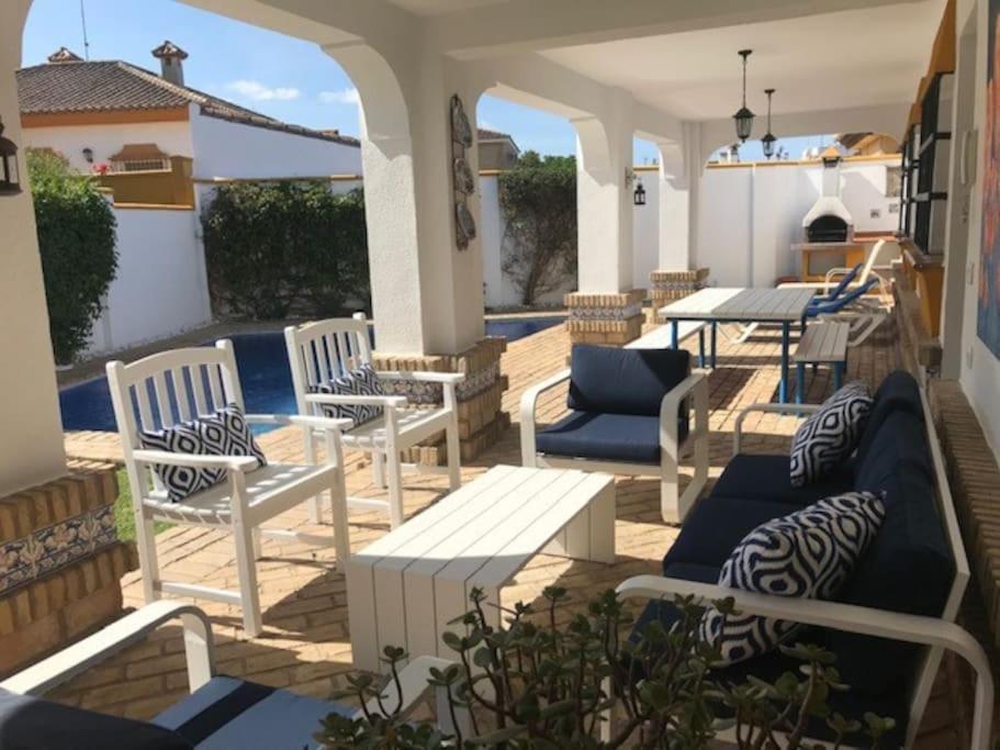 El Magnolio Villa Chiclana de la Frontera Buitenkant foto